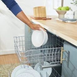 Frisco Elevated Slanted Bamboo Melamine Non-Skid Dog Bowl With Bamboo Stand -Optimal Pet Shop 363387 PT6. AC SS1800 V1657657267